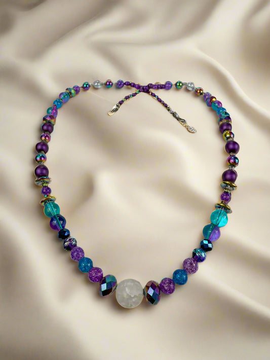 Radiant Edge Necklace-D101